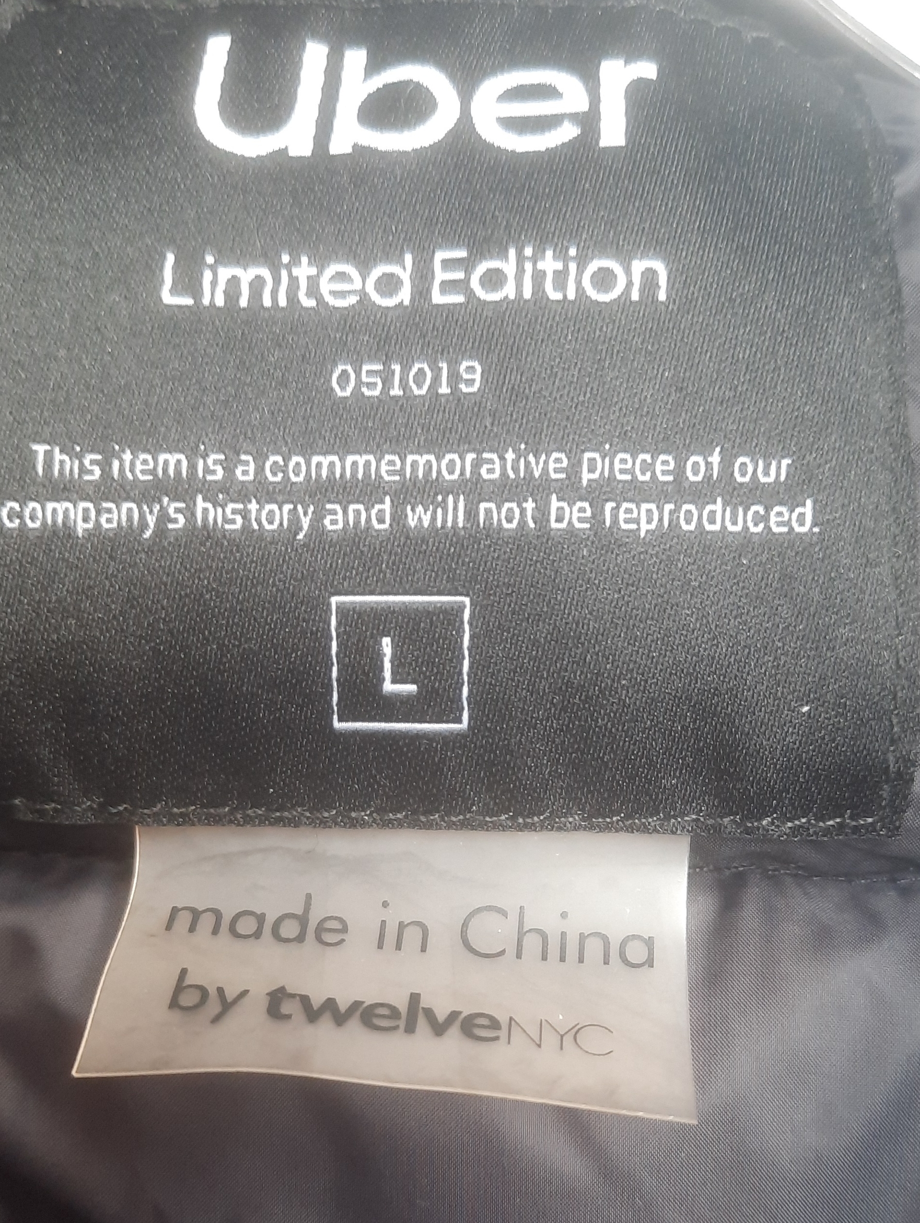 Uber Black Limited Edition Mens Down Puffer Vest Size Large — image 6 of 8